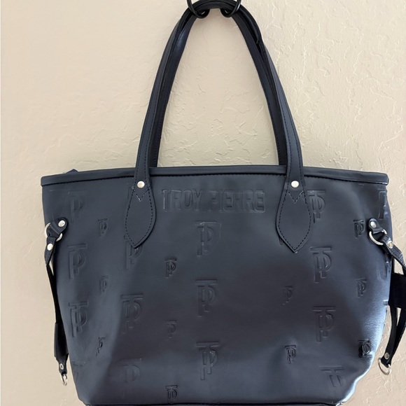 (Troy Pierre) Chic Blue Leather Tote Bag - Picture 8 of 10